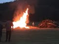 Feuer und Dummheit