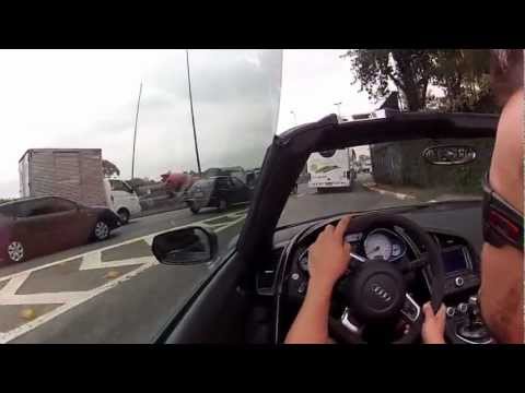 how to test drive an audi r8