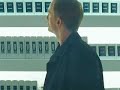This is a clip of a Drug Dealer movie I like because of the editing/effects used to make it.