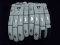 Cricket Gloves - AM Force8