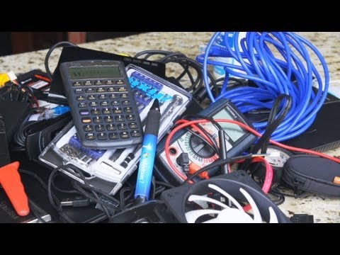 LinusTechTips - What do you keep in YOUR tech tool bag? Did we miss anything? Post your own tech toolbag contents in this forum thread: http://bit.ly/17K6OVk Sponsor links t...