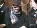 Johnny Depp:Signing Autograph in NYC