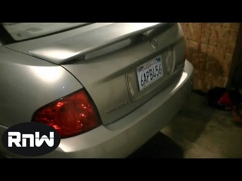 How to Replace a Brake Light Switch on a 2004 Nissan Sentra