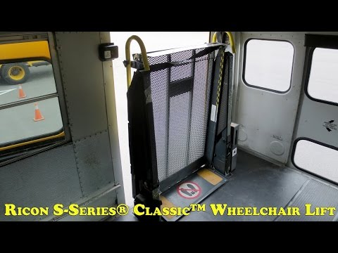 Ricon S-SeriesÂ® Classicâ„¢ Wheelchair Lift - Manual Operations