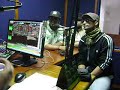 YENZIEL Y MIKE EN ESTRELLA ESTEREO