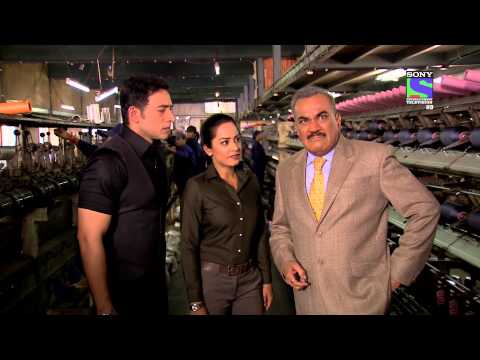 1st episode - Kaali Diwali - Ananya's Family members are celebrating the festival of Diwali with their close Friends and relatives. Ananya is constantly trying to get in t...