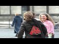 abrazos gratis elche  desde firenze 