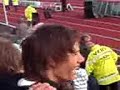Filmen ble filmet 16. Mai på Haugesund Stadion.
Erlend Bratland synger i pausen i fotballkampen mellom FK Haugesund og Hødd. Dette er første gang hann synger offentlig etter at han vant 