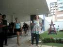 as meninas do 1° periodo de psicologia desfilando no churrasco da turma!! ;]