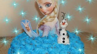 Bolo do Frozen Elsa rosas com Chantilly