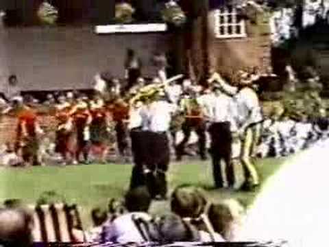 1988 Sidmouth, Royal George, Bully Off