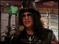Slash visits 102.1 the edge