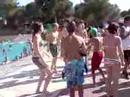 dansen bij het swembad op elba!!
