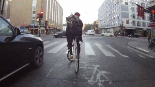 How to do a bike stand on traffic lights.