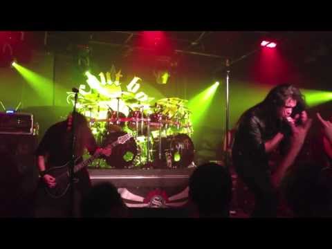 Скачать песню scar the martyr blood host