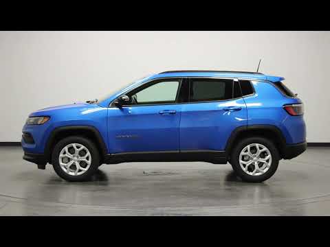 Used 2024 Hydro Blue Pearlcoat Jeep Latitude image 1