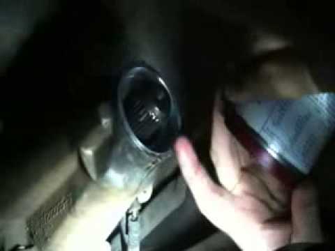 WTF Trucks: How to replace the rear transmission seal on 1997 Chevy 1500
