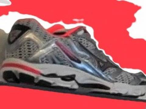 how to fit running sneakers