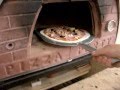 INFORNARE LA PIZZA - forni a legna PIZZA PARTY horno de lena