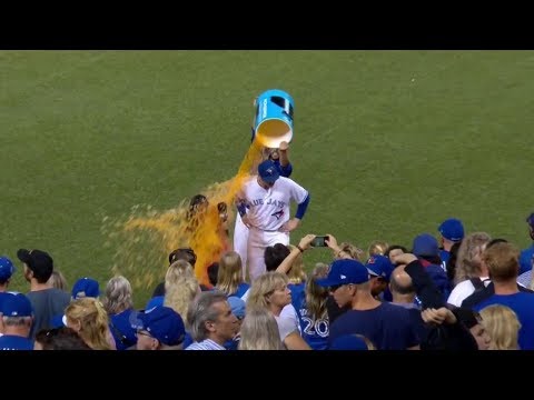 Sportsnet’s Hazel Mae Gets Accidentally Showered In Orange Gatorade
