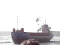 Cargo �chou� en baie des Sables d\