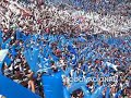 entrada a la cancha de Nacional con bastones y las letras entrada a la cancha de Nacional con bastones y las letras
