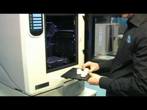 Imprimantes 3D STRATASYS DIMENSION (petits modèles uPrint / HP Designjet 3D en Europe de l'Ouest + modèle grand format DIMENSION + machine de production numérique directe FORTUS)