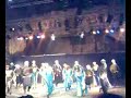 Layya wlayyaمهرجان القدس قبور السلاطين فرقة الفنون الشعبية الفلسطينية لأول مرة في القدس منذ اكثر من عشر سنوات , دبكة فلسطينيةفرقة الفنون الشعبية الفلسطينية فرقة راقصة غنائية تستلهم التراث الفني الانساني عموما والتراث الشعبي العربي - الفلسطيني خصوصا، لبناء أعمال فنية فلكلورية ومعاصرة تعبر عن مشاعر وأحاسيس مبدعيها وتساهم في إحداث التغيير في الانسان والمجتمع من خلال ممارسة فنية جماليةEl-Funoun Palestinian Popular Dance Troupe in Jerusalem Festival ( tombs of the kings )El-Funoun perceives its works as artistic articulations of Arab-Palestinian heritage, present and future ambitions. The Troupe aims at developing and promoting contemporary Palestinian dance through reviving Palestinian folklore, deriving from it, building on it and adding to it El-Funoun's unique dance style. This style is a product of El-Funoun's own social and artistic perceptions, and it is influenced by Arab and international dance experiences