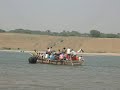 Crossing of the Chambal river.avi