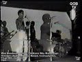 Waa Maadeeys Adduunyadu, Dadkuna Way Mataleyaan - Q11