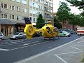 Rettungshubschrauber startet mitten in Aachen