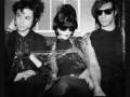 Dull Life - Yeah Yeah Yeahs