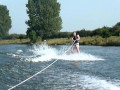 Raoul Hijl 1ste keer wakeboarden in Cuijk op de Maas 2011