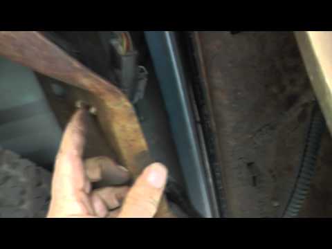 Ford Ranger Fuel Gauge Diagnosis Part 5 (Removing Bed)