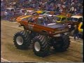 USHRA Car Crushing Exhibition USHRA Car Crushing Exhibition