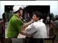 canh sat danh nhau Cảnh s&aacute;t giao th&ocirc;ng đ&aacute;nh người - YouTube