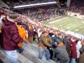 videos de Drunk guy flipping down 5 rows of bleachers and taking people out!!!