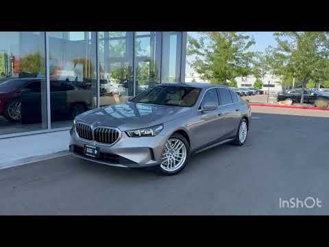 Used 2024 Oxide Grey Met BMW 530i image 1