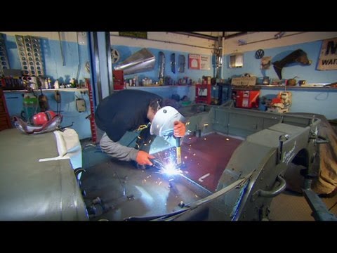 How To Replace Jeep Floor: Willys Jeep – Wheeler Dealers
