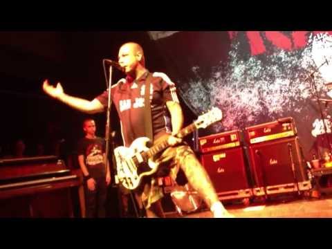 Frederiksen - Lars Frederiksen Tells a Joke (Rancid SLC Live 7/19/13)