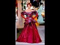 linda-evangelista-fashion-show-dior-2007.html