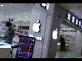 Touring Fake Apple Retail Stores