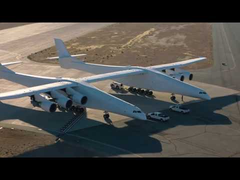 Stratolaunch: Das weltgrößte Flugzeug macht die ersten ...