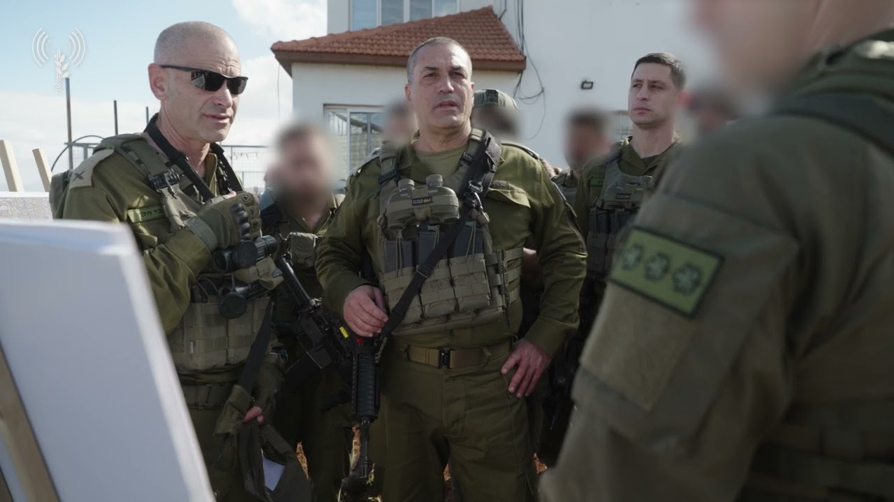 הרמטכ״ל, רב אלוף אייל זמיר, בסיור שטח והערכת מצב במרחב הכפרים טמון-טובאס ומחומש עם מפקד פיקוד המרכז