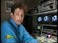 calamaro en el sal�n de su casa