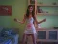 Mamacita bailando reggeaton