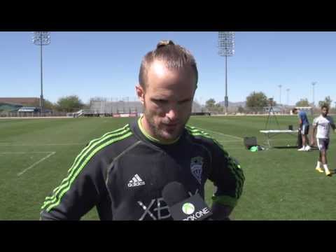Video: Interview: Stefan Frei on final training in Tucson