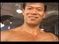 Bodybuilder Gavin Chen trains, poses pecs