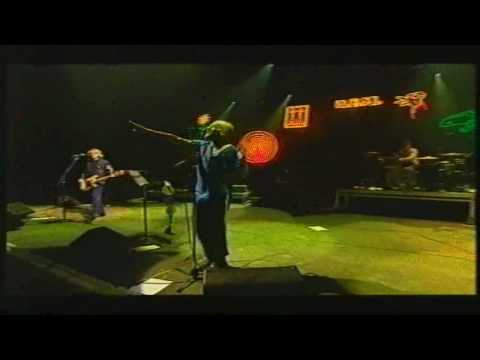 ClivesVidCollection - R.E.M. - Losing My Religion live @ The Glastonbury Festival, England, 1999.