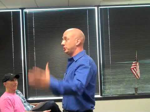 0 World Champion Practices at his Toastmasters Club